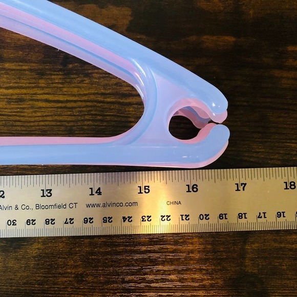Translucent Pale Pink/Blue Plastic Hangers - Picture 9 of 9